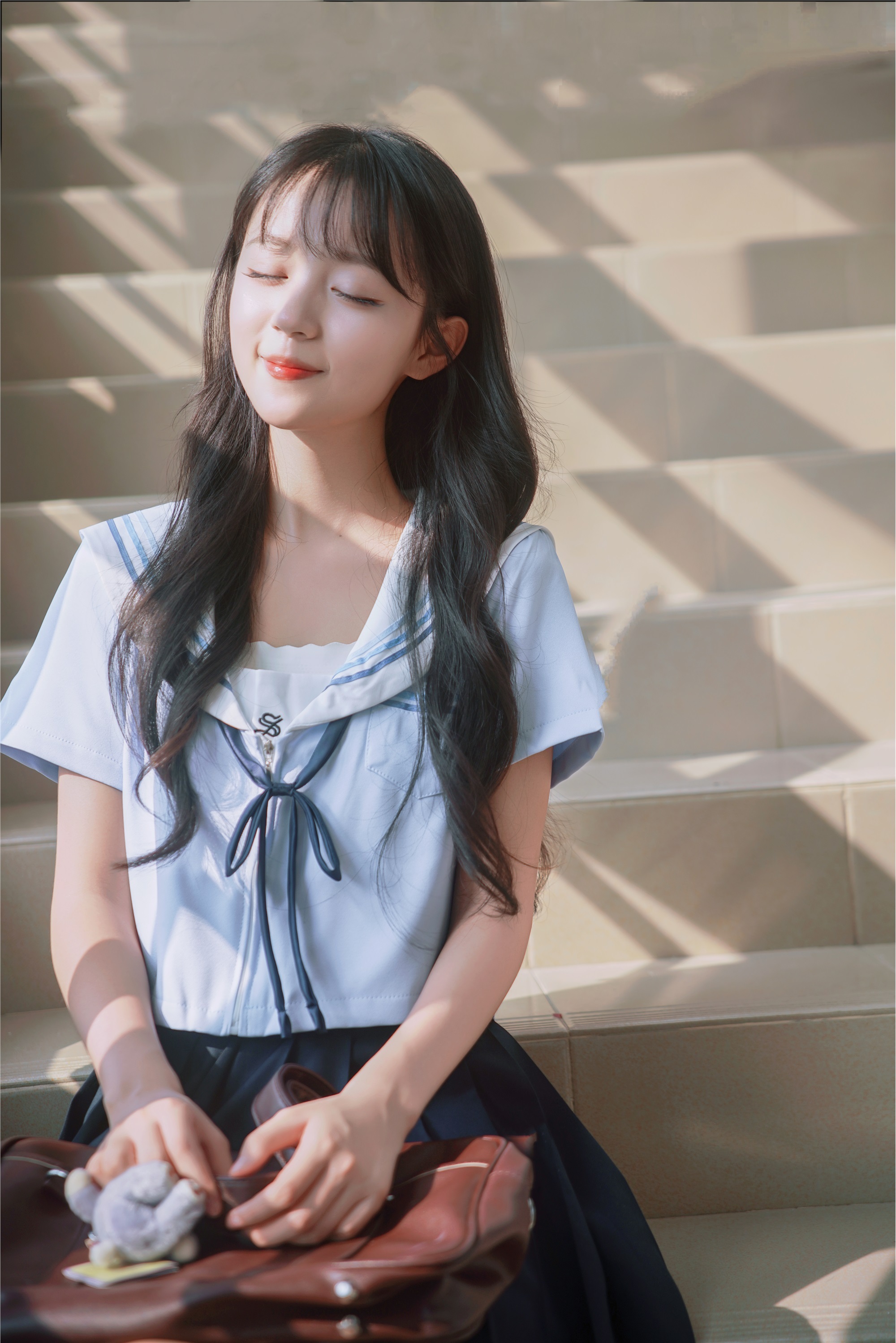 YITUYU艺图语 2025.01.18 粉色的恋爱季 小鱼